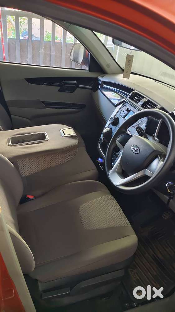 Kuv100 K6 Mfalcon G80