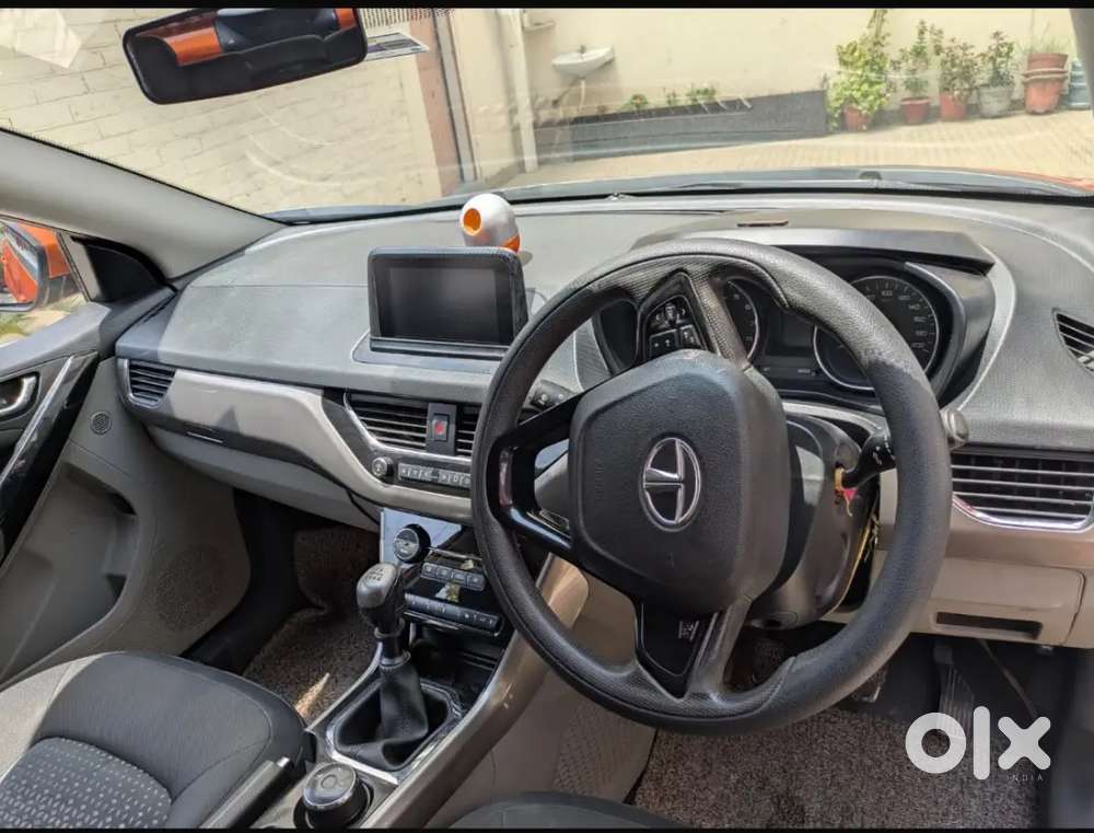 Tata Nexon 2019 Manual Petrol