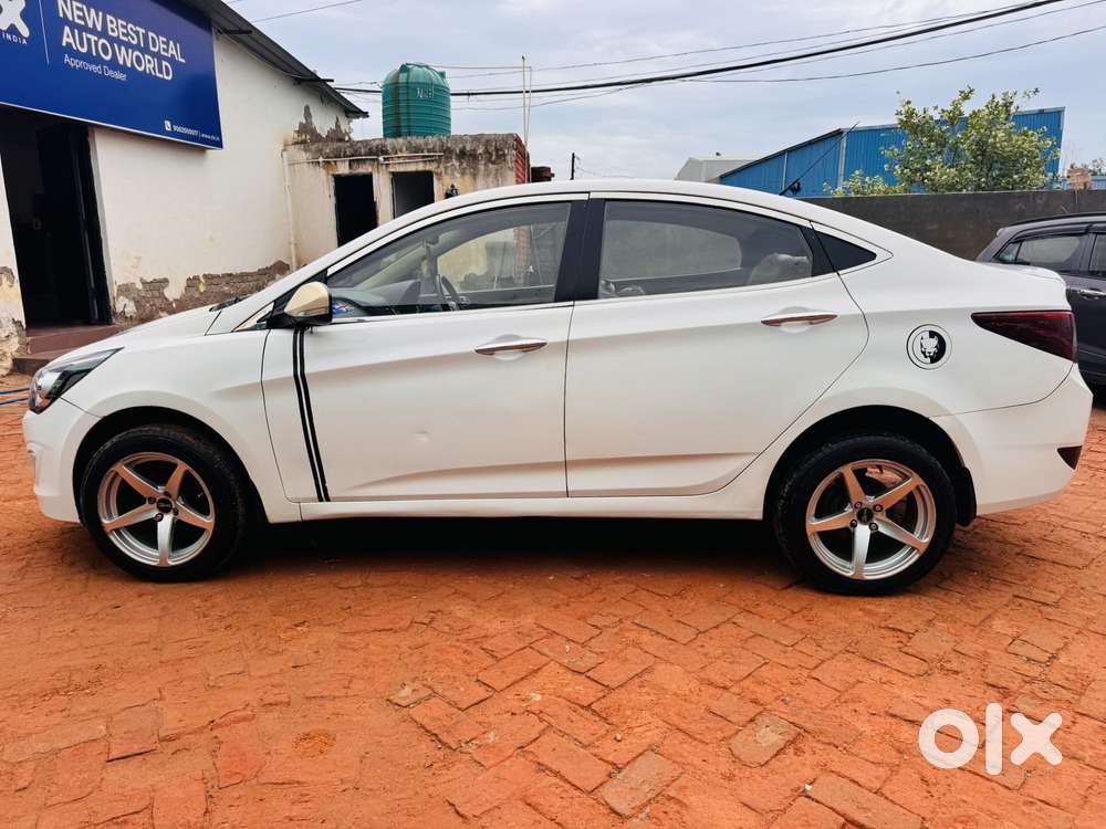 Hyundai Verna 1.6 Sx (o) Crdi, 2015, Diesel