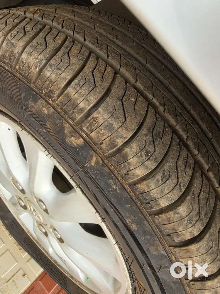 2013 Toyota Innova V 7 Str