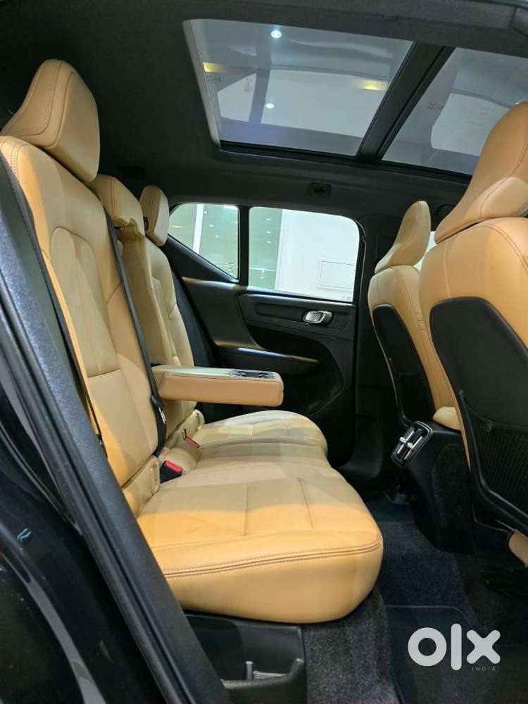 Volvo Xc40 D4 Momentum, 2019, Diesel