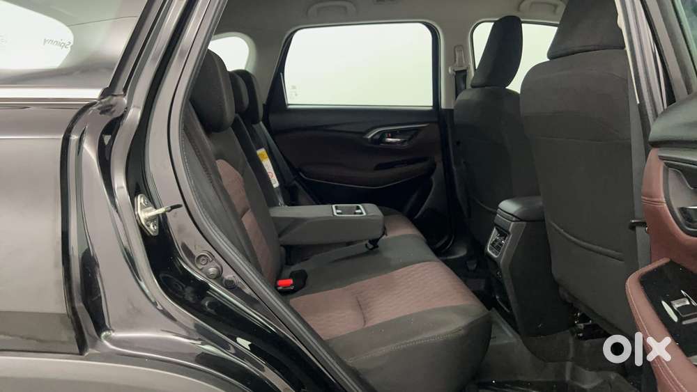 Maruti Suzuki Grand Vitara 1.5 Zeta Smart Hybrid, 2024, Petrol