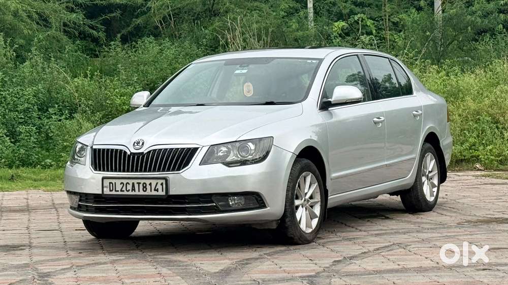 Skoda Superb Elegance 1.8 Tsi At, 2015, Petrol