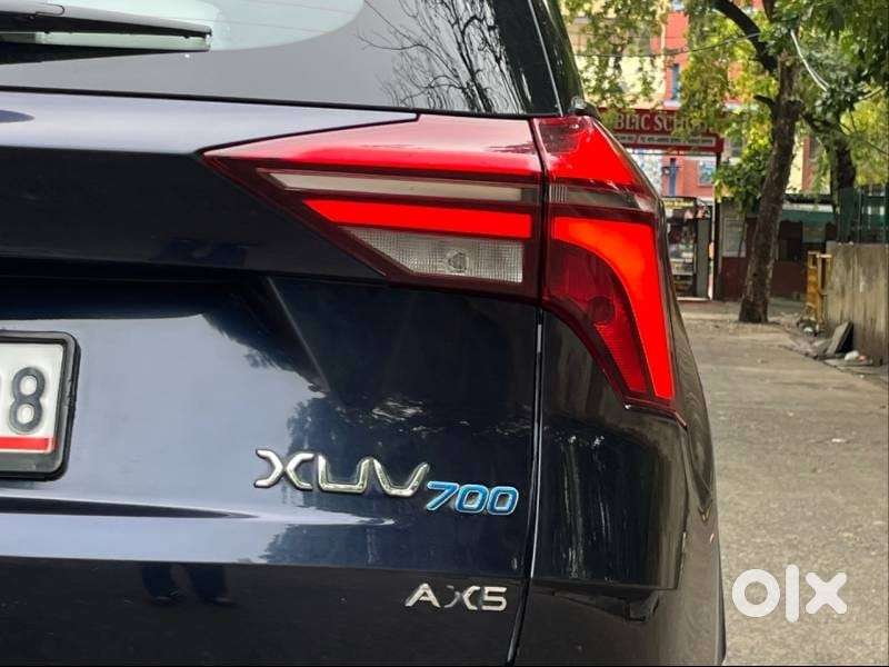 Mahindra Xuv700 2.0 Ax 5 Petrol Mt 7 Str, 2024, Petrol