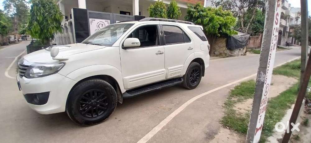 Toyota Fortuner 3.0 4x2 Mt, 2013, Diesel