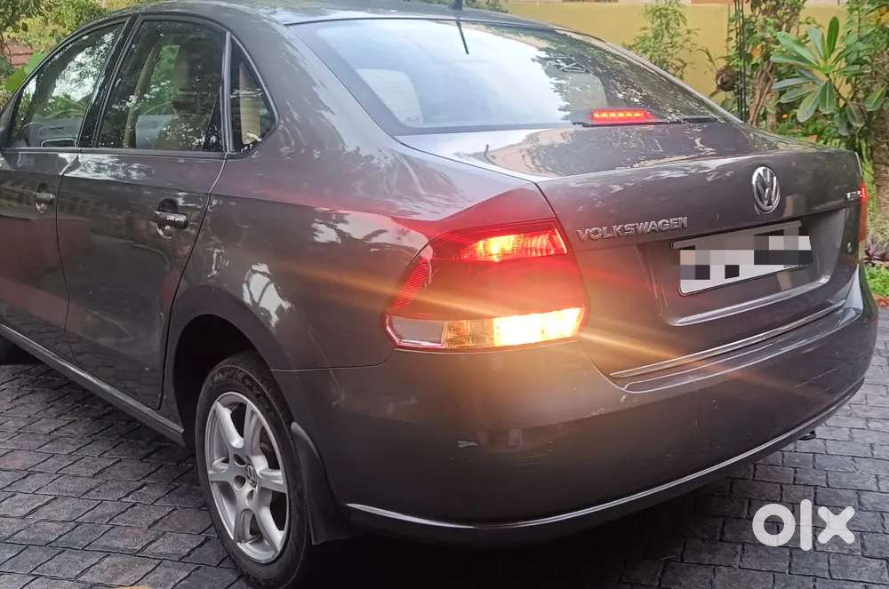 Volkswagen Vento 2013 Petrol Manual Highline