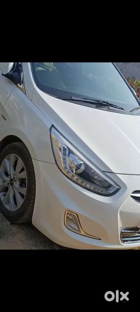 Hyundai Verna Sx 2015