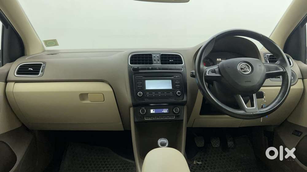 Skoda Rapid [ ] 1.6 Mpi Style Plus, 2016, Petrol