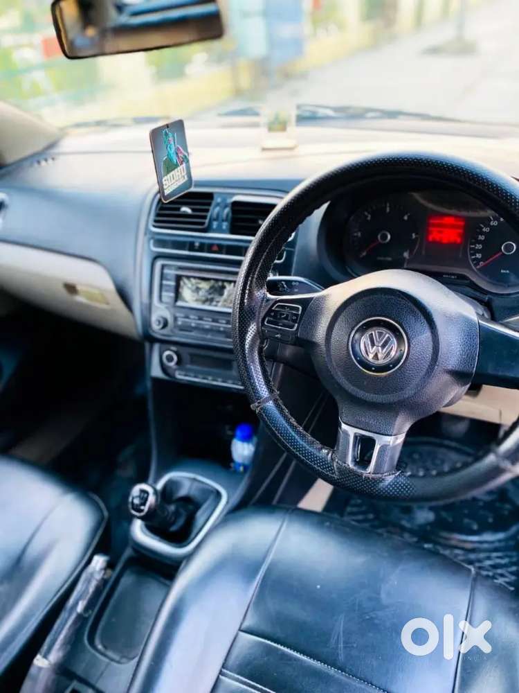 Polo ਬਹੁਤ ਘੱਟ ਚੱਲੀ ਸਾਰੀ ਫੈਮਲੀ ਕੈਨੇਡਾ