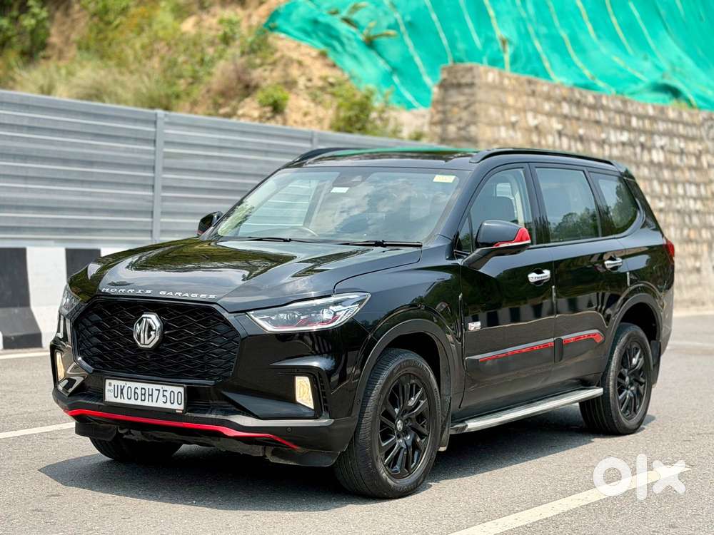 Mg Gloster Blackstorm 7 Str 2.0 Twin Turbo 4wd, 2024, Diesel