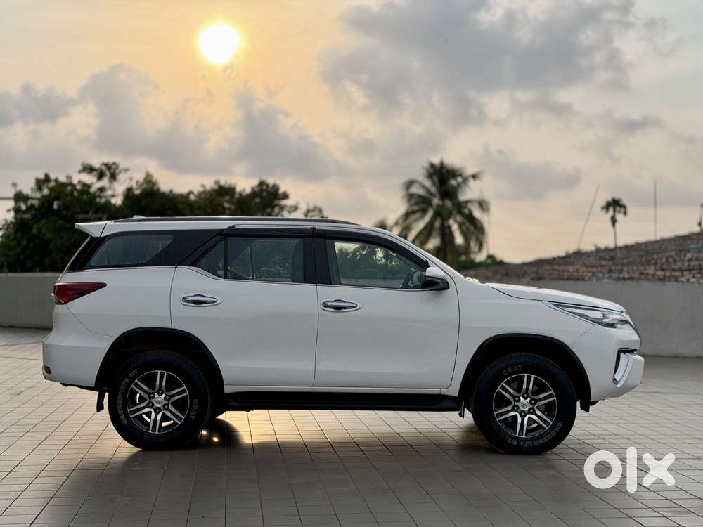 Toyota Fortuner 4x2 At 2.8 Diesel, 2019, Diesel