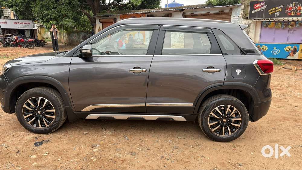 Maruti Suzuki Brezza 1.5 Zxi Plus Smart Hybrid, 2021, Petrol