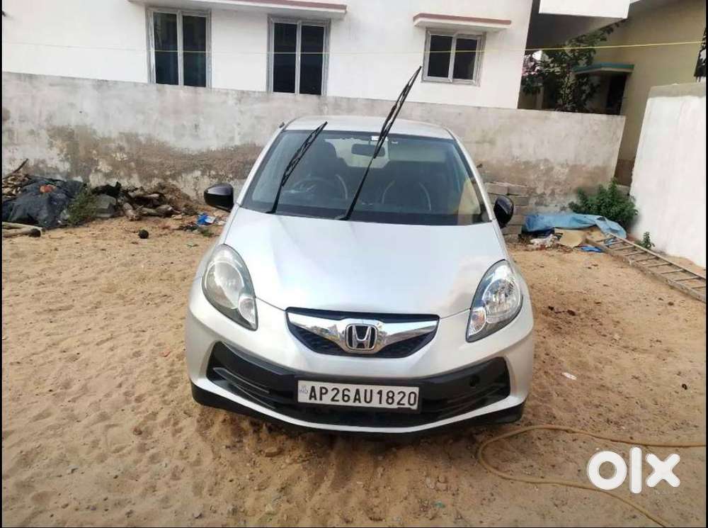 Honda Brio Petrol 2013
