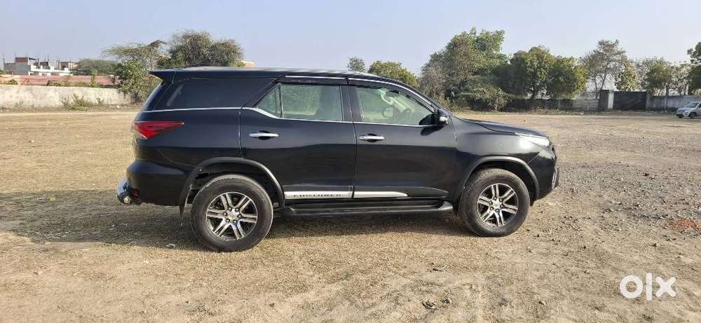 Toyota Fortuner 4x2 At 2.8 Diesel, 2019, Diesel