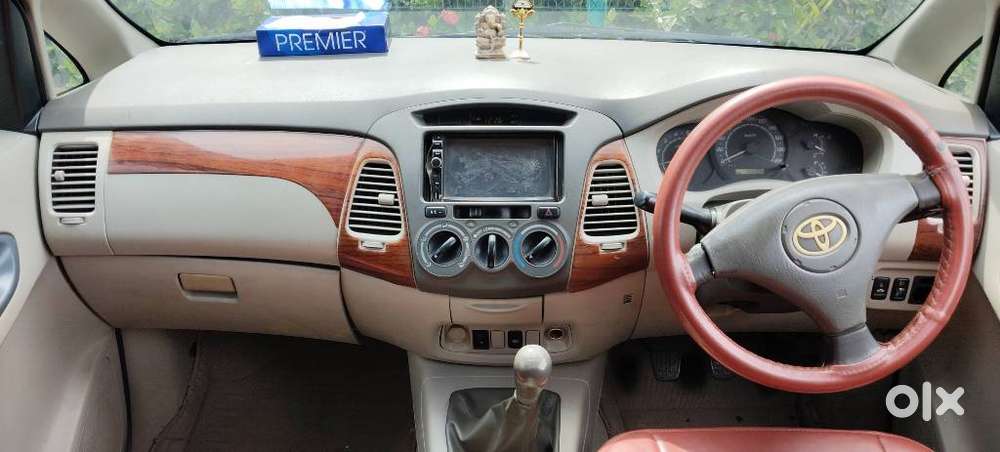Toyota Innova 2.5 G (diesel) 7 Seater, 2012, Petrol