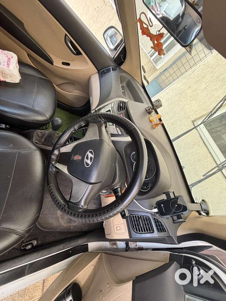 Hyundai Eon 2015 Petrol Well Maintained