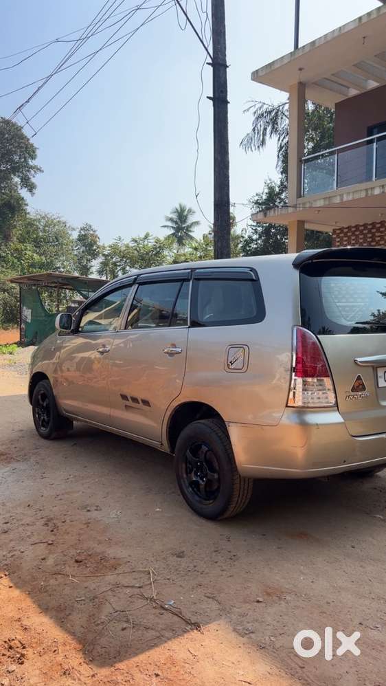 Toyota Innova 2007 Diesel 7
