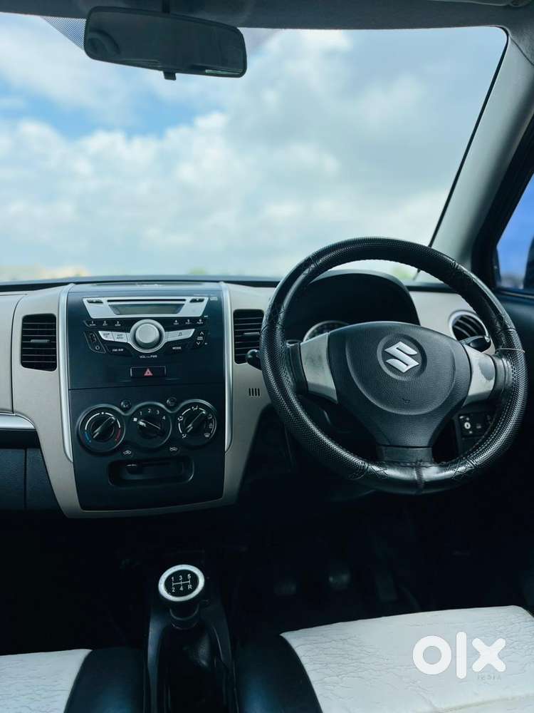 Maruti Suzuki Wagon R 1.0 2010-2019 Vxi Plus, 2015, Cng & Hybrids
