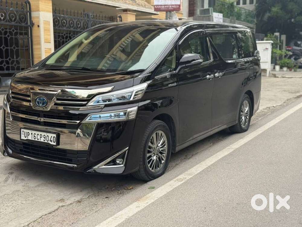 Toyota Vellfire 2.5 Executive Lounge, 2020, Petrol