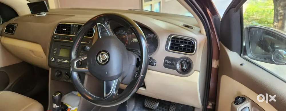 Skoda Rapid 2016 Diesel Well Maintained Showroom Track Complete