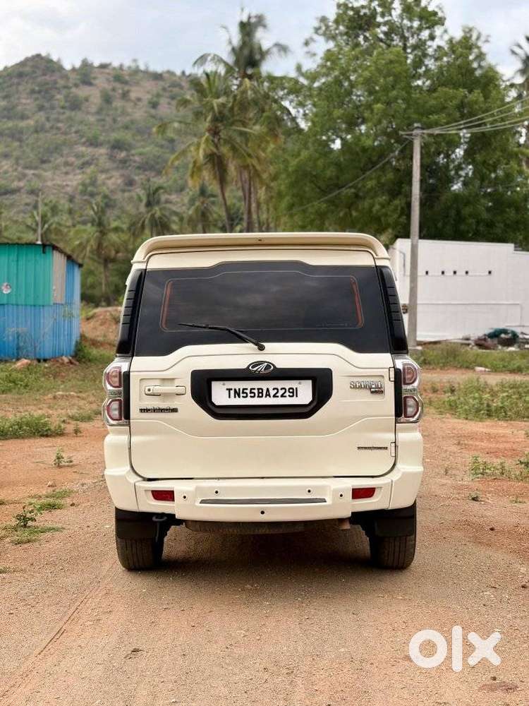 Mahindra Scorpio S10, 2017, Diesel