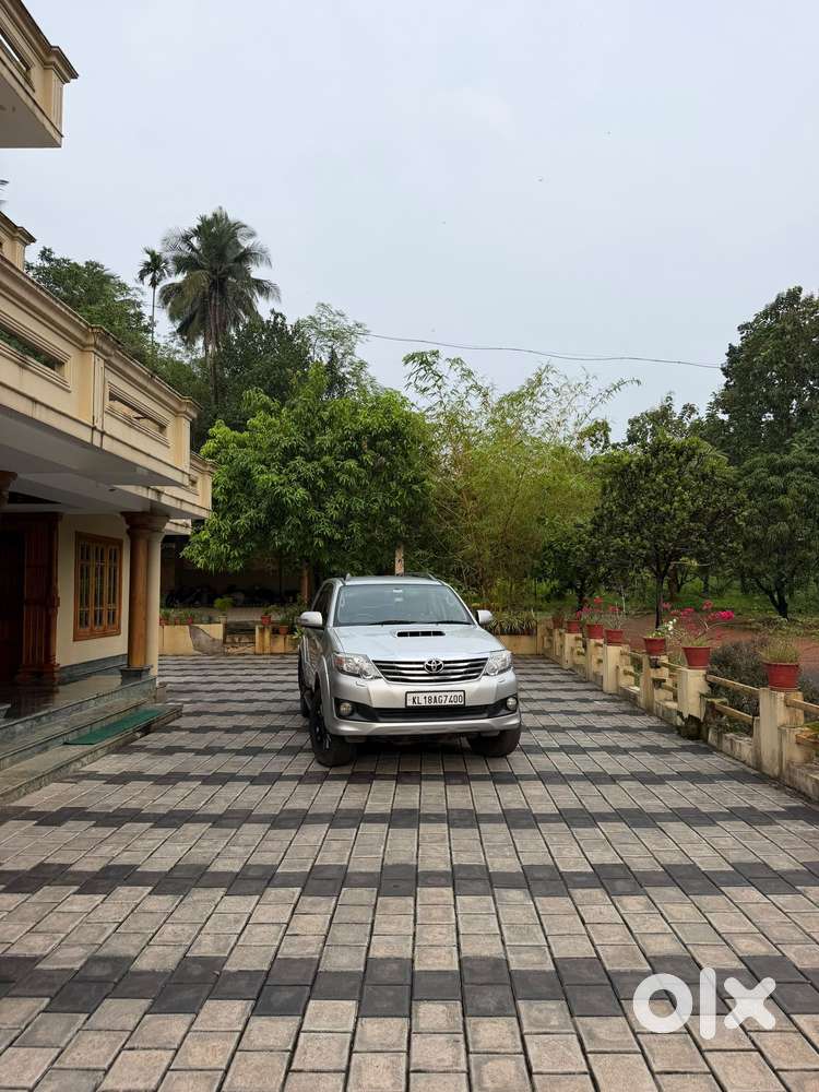 Toyota Fortuner 4x2 At, 2014, Diesel