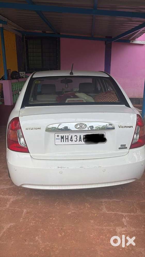 Hyundai Verna 2010 Petrol Well Maintained
