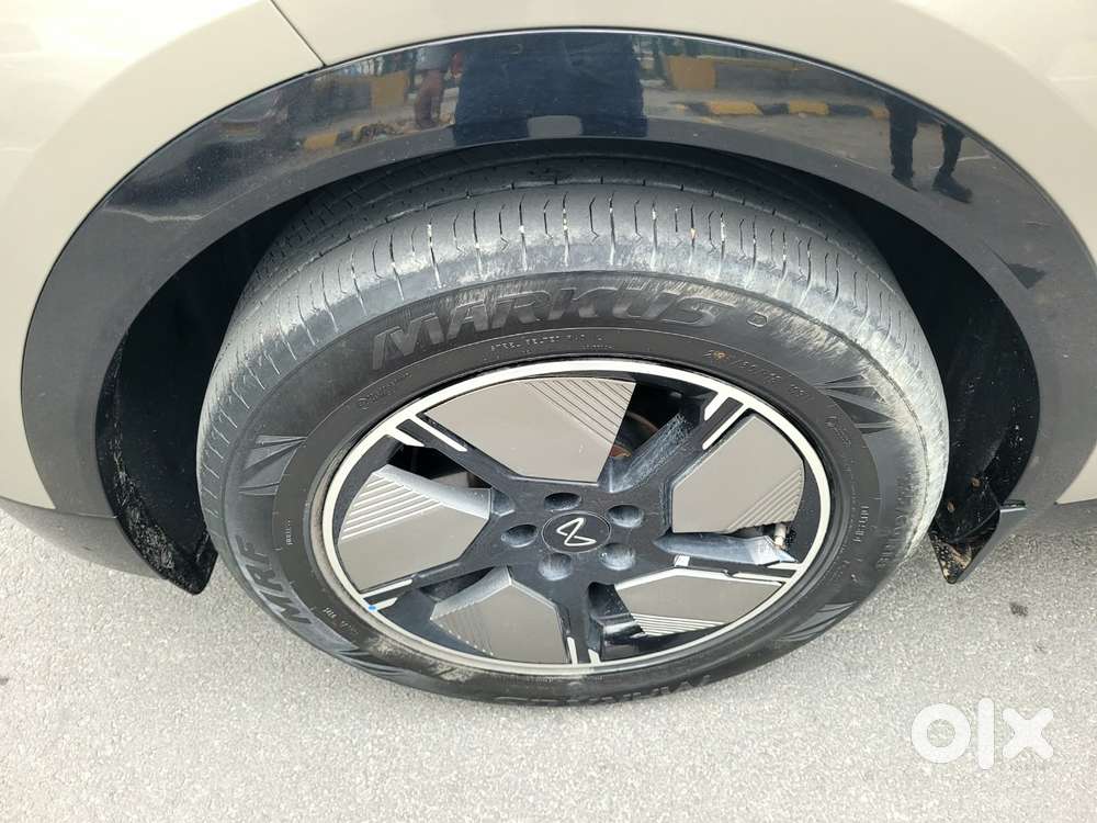 Mahindra Xev 9s Pack One Above, 2026, Electric
