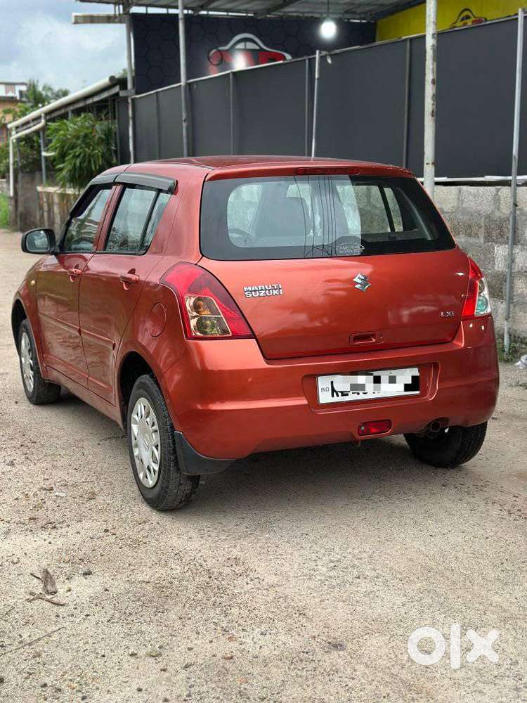 Maruti Suzuki Swift Lxi Option, 2008, Petrol