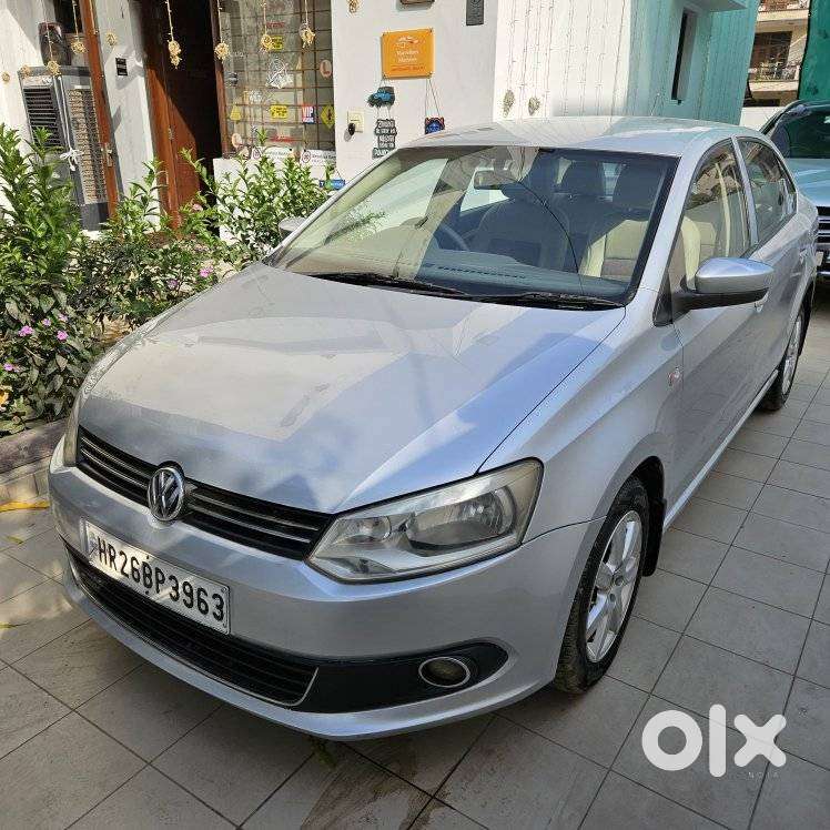 Volkswagen Vento Celeste 1.6 Highline, 2011, Petrol
