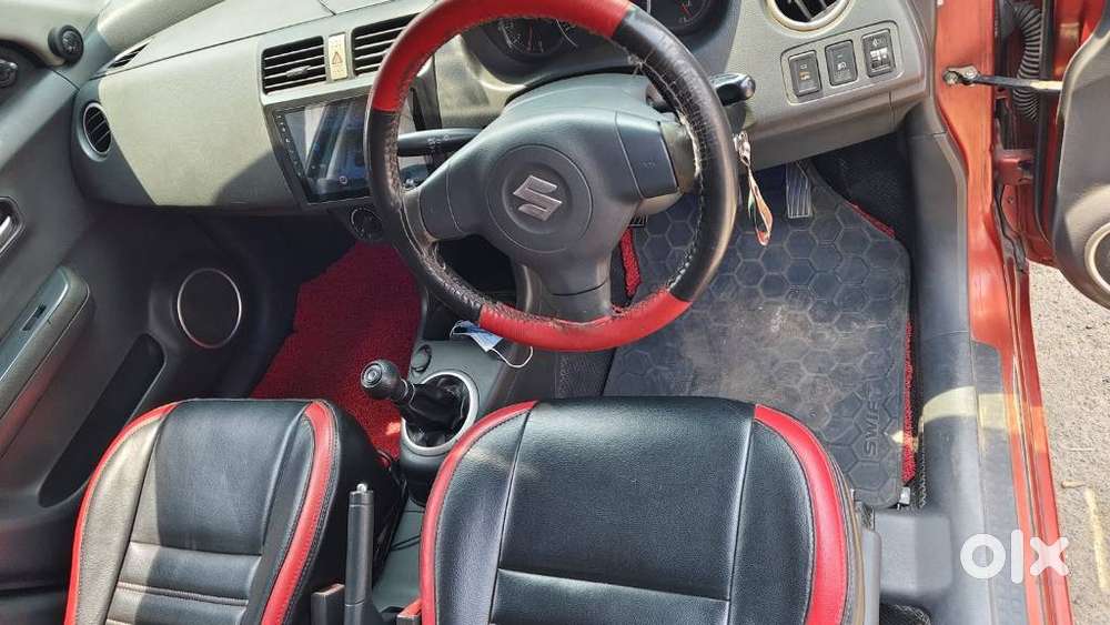 Maruti Suzuki Swift Vxi + Manual, 2010, Petrol