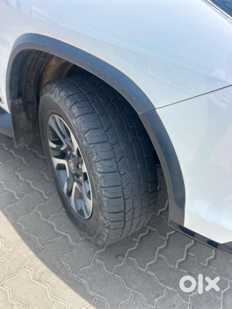 Toyota Fortuner Legender 4x2 At 2.8, 2023, Diesel