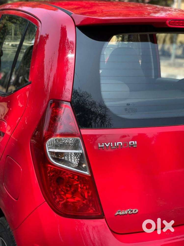 Hyundai I10 Sportz At, 2010, Petrol