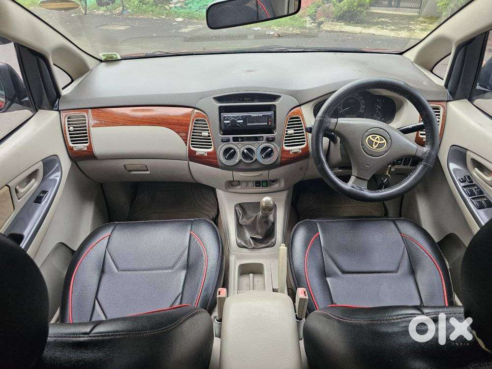 Toyota Innova 2.0 Gx 8 Str, 2010, Diesel