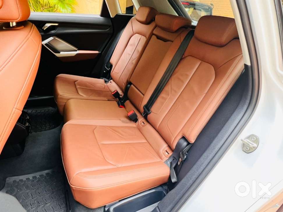 Audi Q3 40 Tfsi Premium Plus, 2023, Petrol