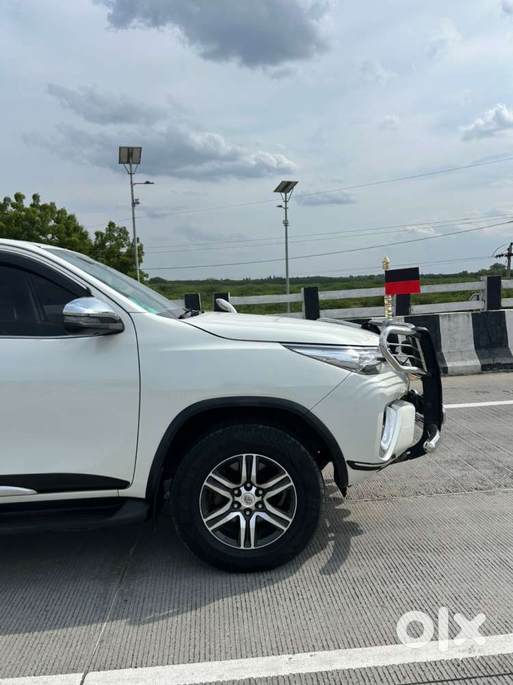 Toyota Fortuner 2.8 Diesel Manual 2018  Excellent Condition