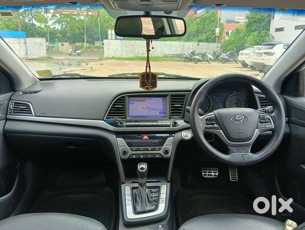 Hyundai Elantra 1.6 Sx Option At, 2018, Petrol