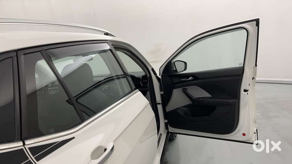 Skoda Kushaq Style 1.5l Tsi Mt, 2022, Petrol