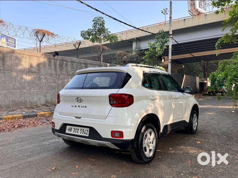 Hyundai Venue S, 2021, Cng & Hybrids