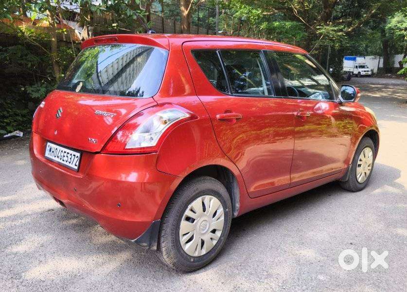 Maruti Suzuki Swift Vxi Optional, 2013, Petrol