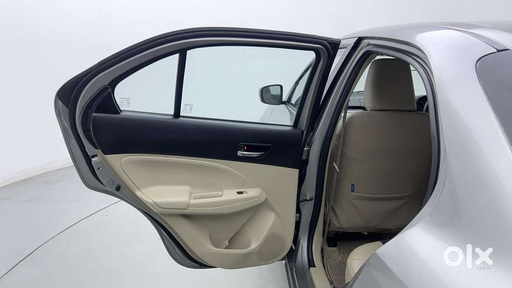Maruti Suzuki Dzire 1.2 Vxi, 2023, Petrol