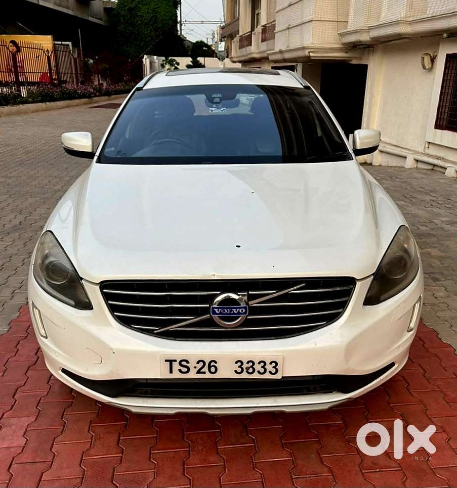 Volvo Xc60 D5 Awd Automatic, 2017, Diesel