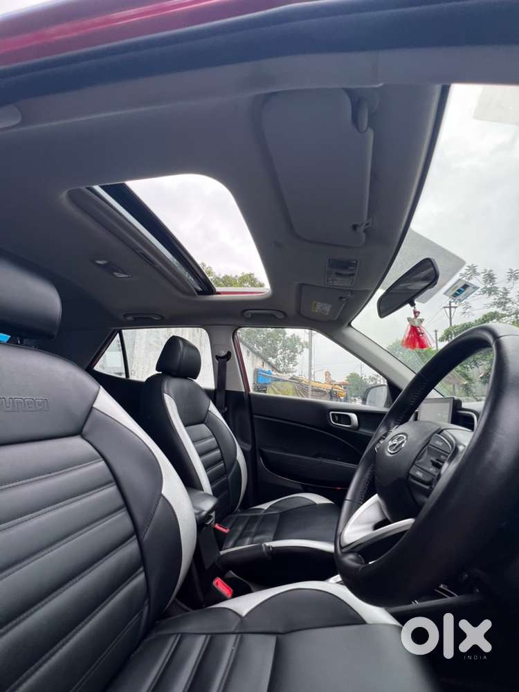 Hyundai Venue 2019 Petrol Well Maintained