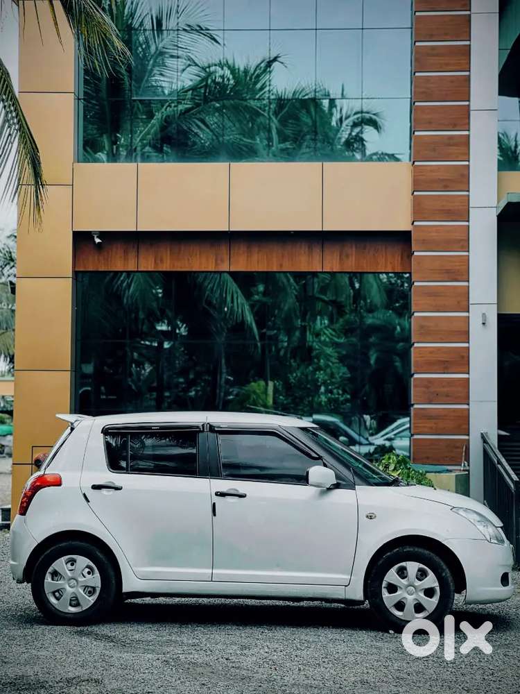 Maruti Suzuki Swift 2007 Petrol 95000 Km Driven