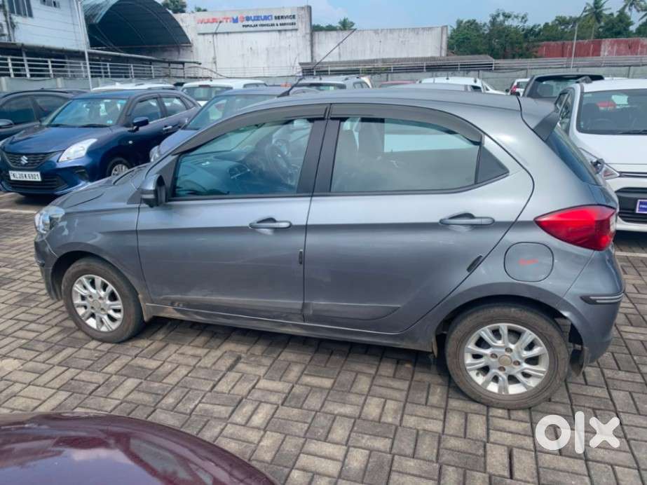 Tata Tiago 1.2 Revotron Xza, 2018, Petrol