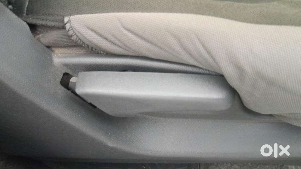 Maruti Suzuki Ritz Vxi, 2014, Petrol