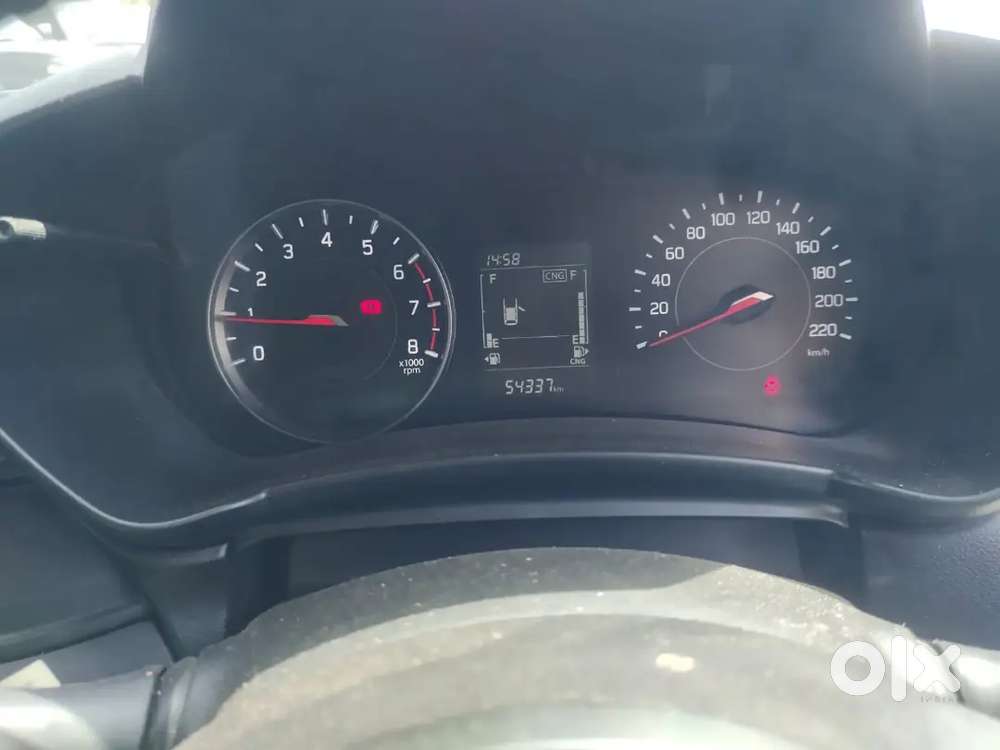 Maruti Suzuki New-gen Swift 2025 Cng & Hybrids 54000 Km Driven