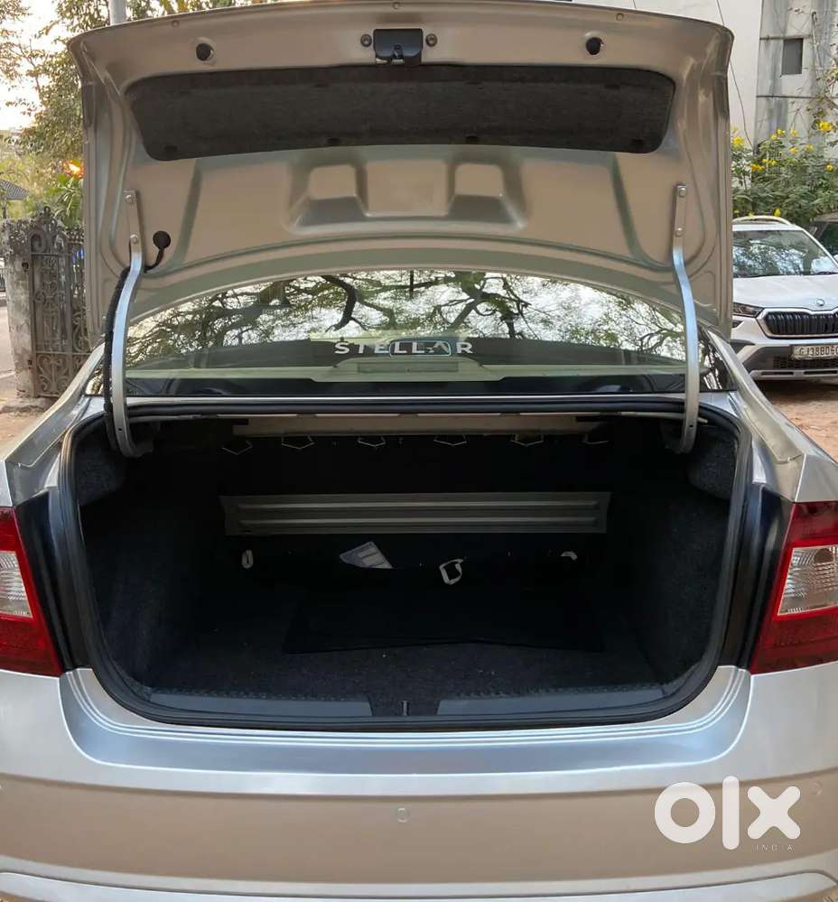 Skoda Rapid 2018 With Alloy