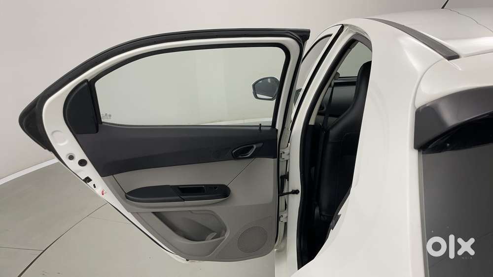 Tata Tiago 1.2 Revotron Xt, 2019, Petrol