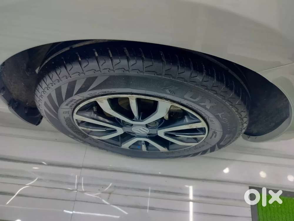 Maruti Suzuki Swift Vxi, 2023, Petrol